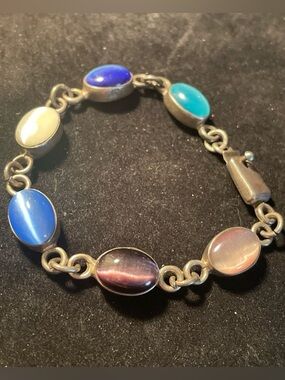 Vintage Sterling Silver 925 Mexico Cats Eye Stone Link Bracelet. Signed “EMC”